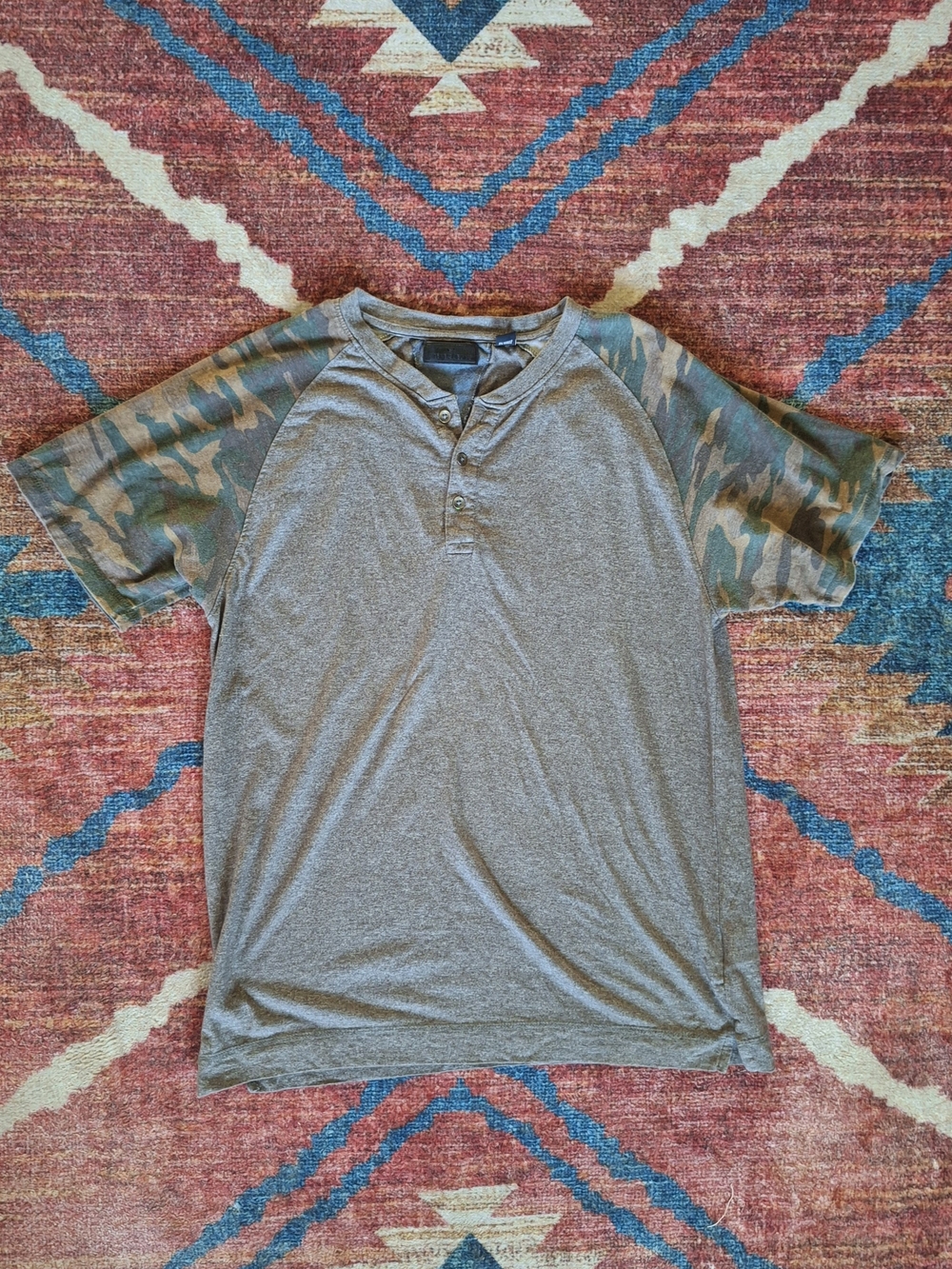 Men's Short Sleeve Henley with Camo Sleeves - Grey